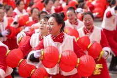 甘肃静宁:“伏羲故里”社火闹元宵